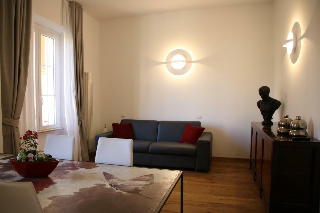 Trastevere Luxury Flat Rome Bagian luar foto